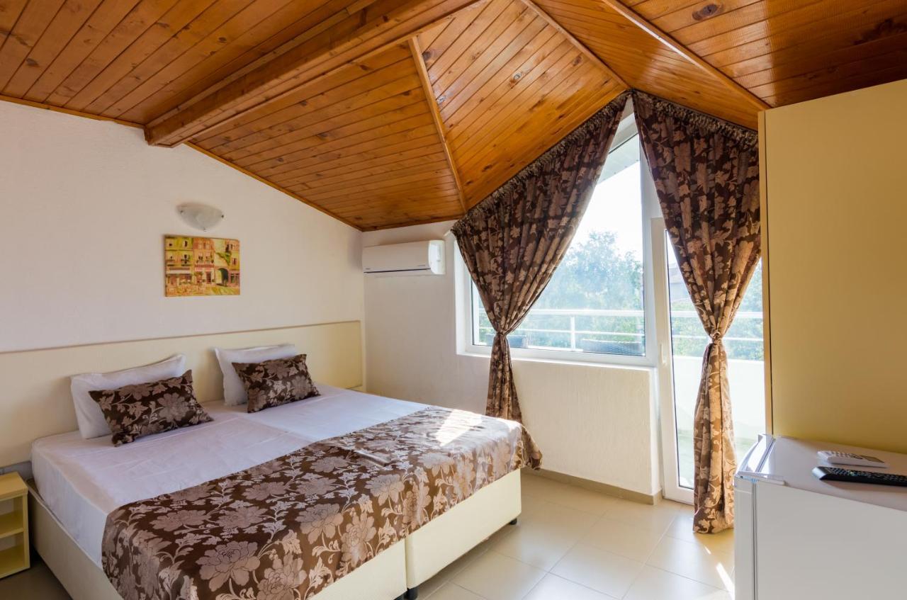Guesthouse Sunny Dream Царево Екстериор снимка