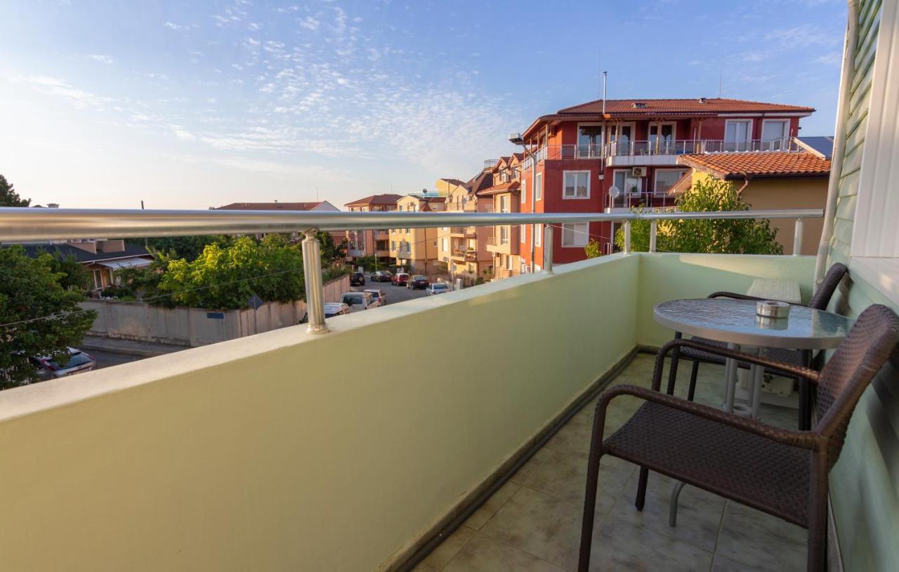 Guesthouse Sunny Dream Царево Екстериор снимка